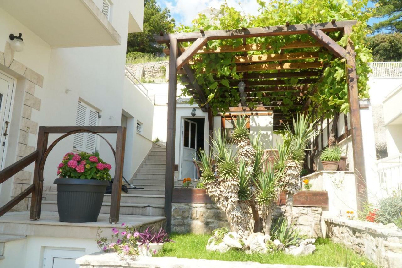 Villa Mily Baška Voda Exterior foto